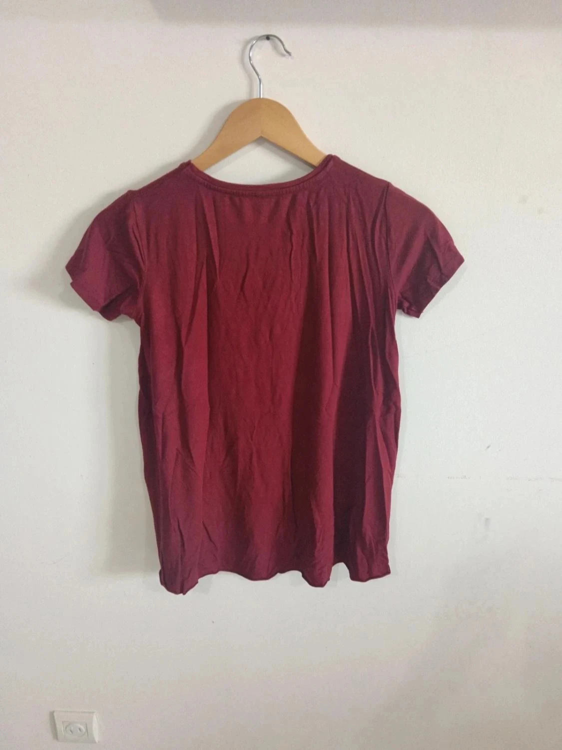 C142 burgundy Stradivarius t-shirt M – photo 3